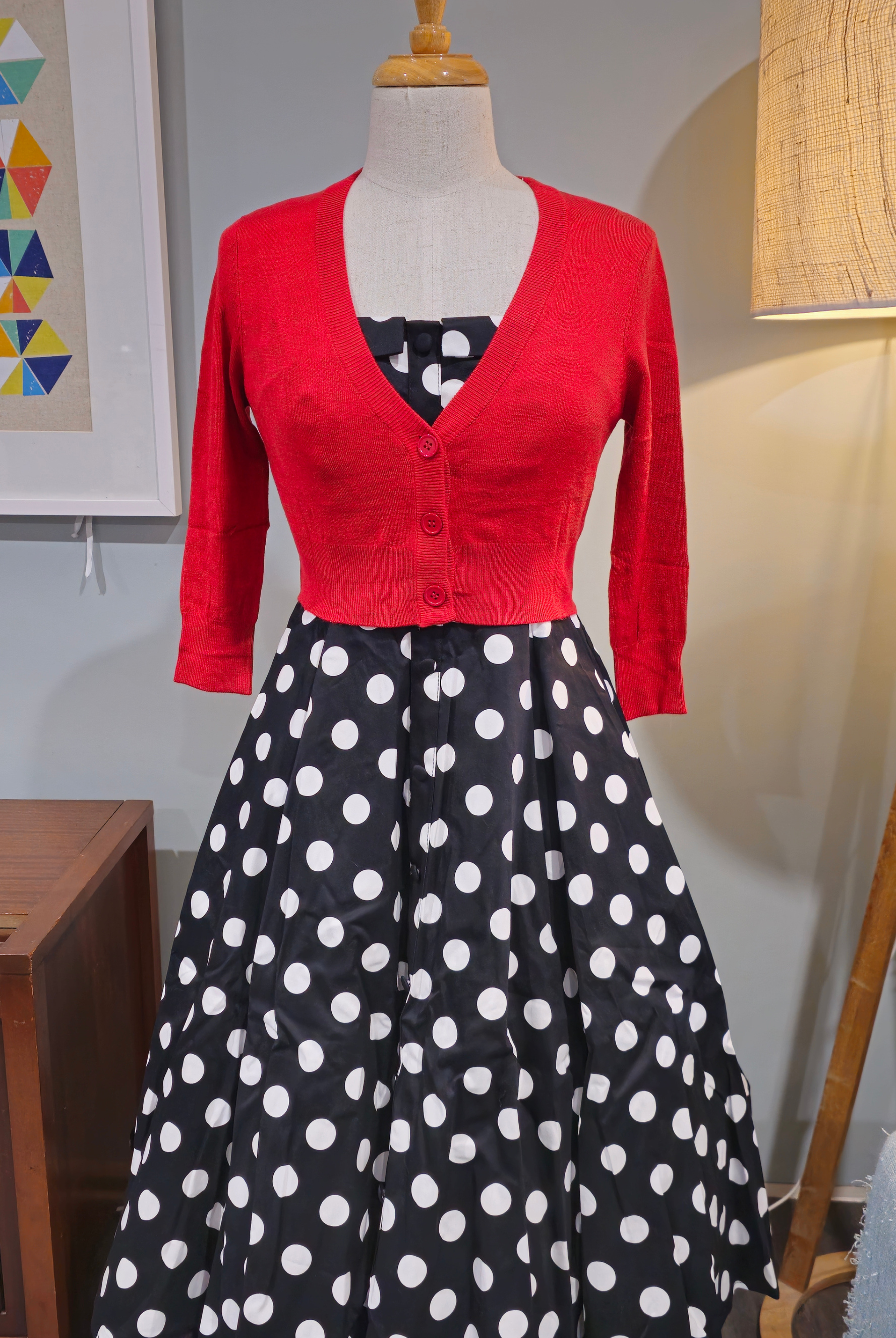 MAK 3/4 Sleeve Red Retro Cardigan - Curvique Vintage