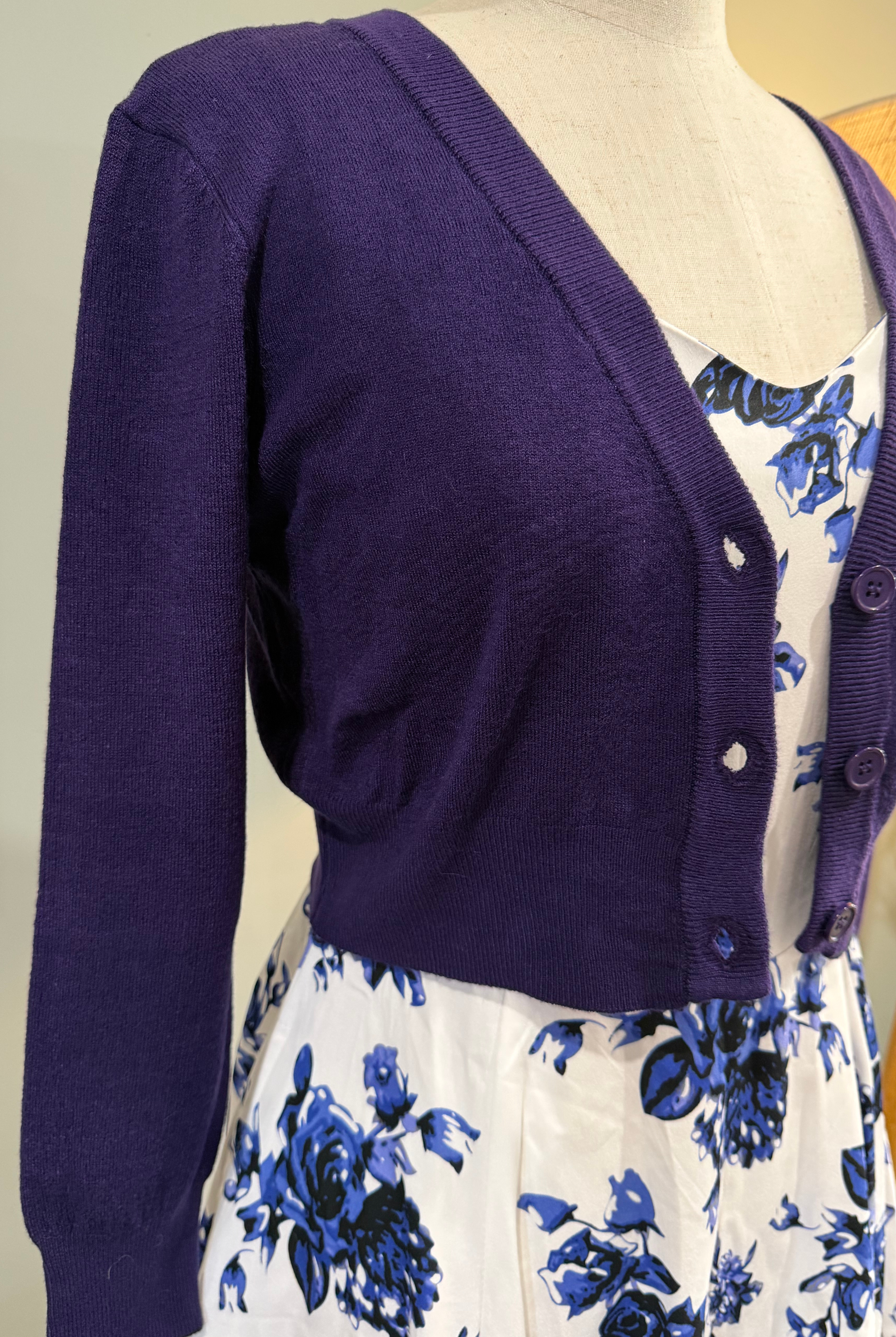 MAK 3/4 Sleeve Grape Retro Cardigan - Curvique Vintage