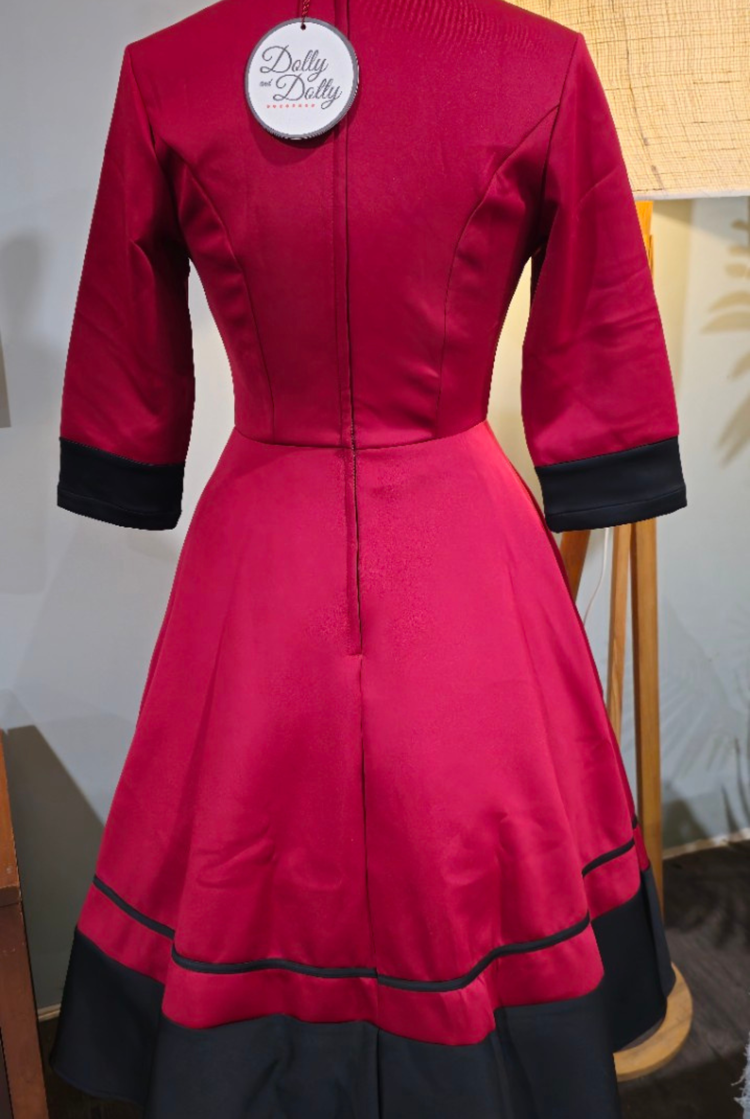 Maria Two-Tone Vintage Style Burgundy/Black Dress - Curvique Vintage