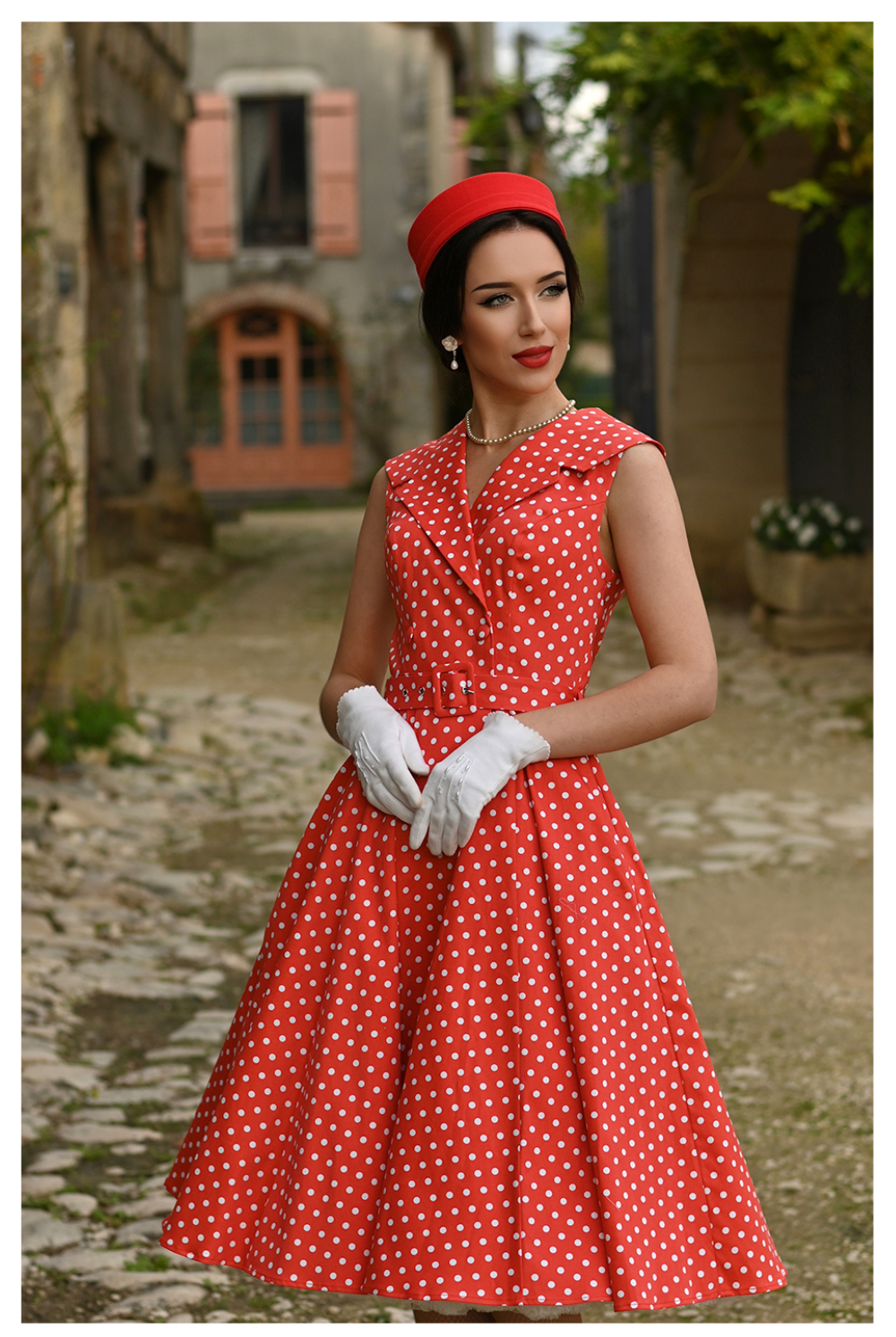 Hannah Red Polka Dot Sleeveless 50s Vintage Style Swing Dress - Curvique Vintage