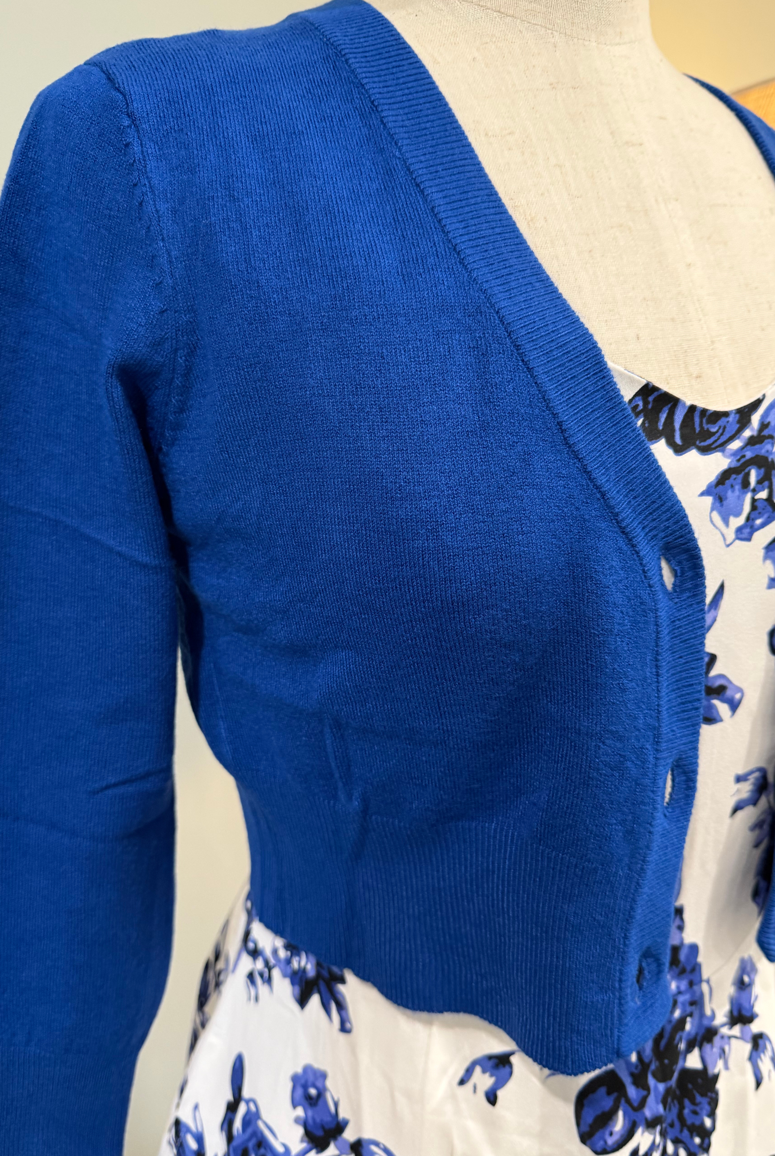 MAK 3/4 Sleeve Royal Blue Retro Cardigan - Curvique Vintage