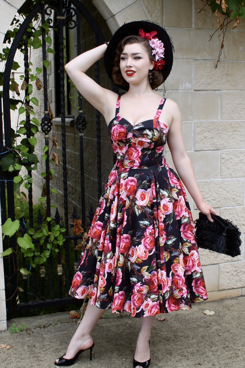 Sandi Georgia Floral 50s Vintage Style Garden Swing Dress - Curvique Vintage