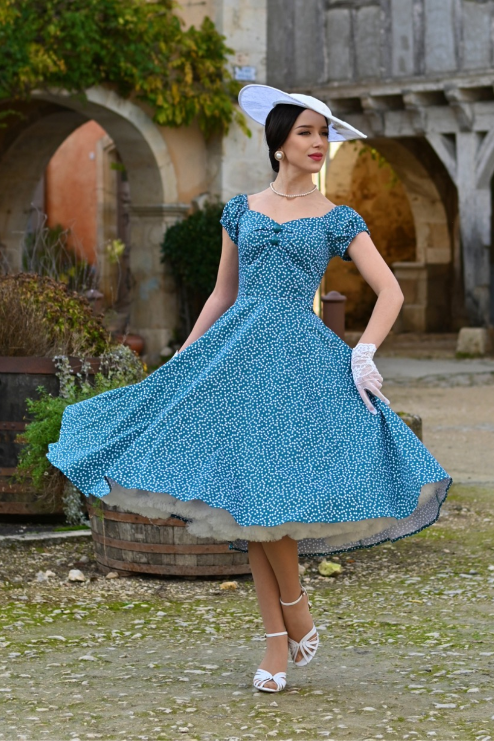 Lila Green Polka Dot Vintage Style Swing Dress - Curvique Vintage