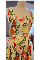 Golden Peony 50s Vintage Style Floral Swing Dress - Curvique Vintage