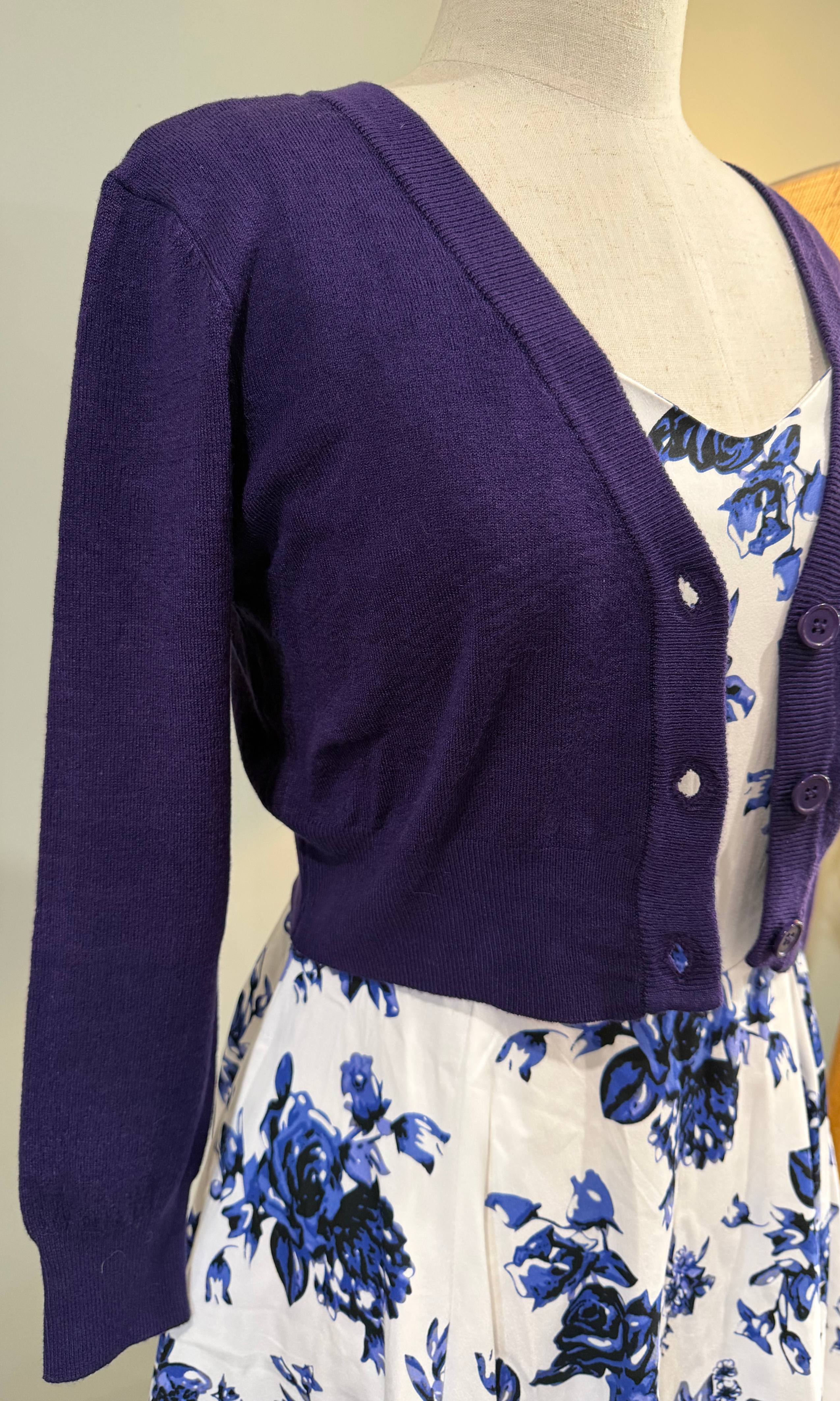 MAK 3/4 Sleeve Grape Retro Cardigan - Curvique Vintage