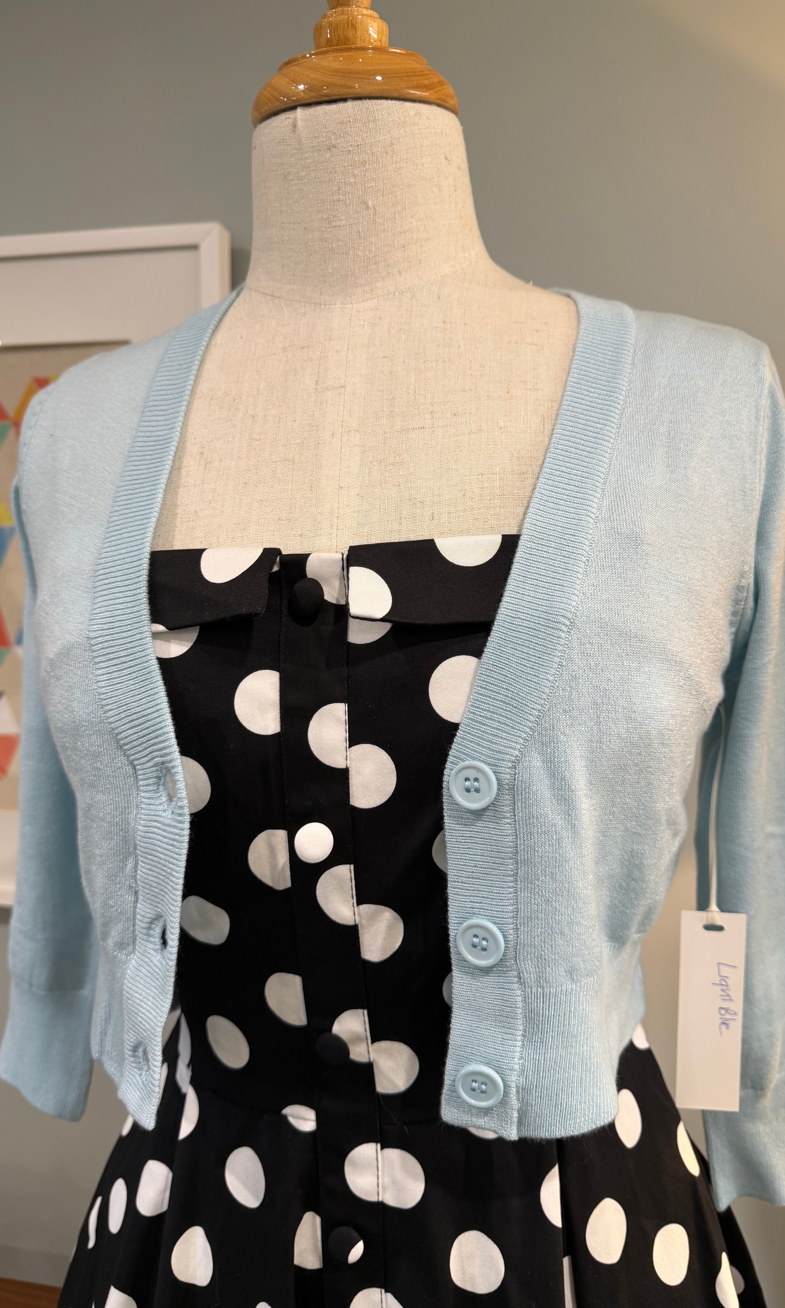 MAK 3/4 Sleeve Light Blue Retro Cardigan - Curvique Vintage