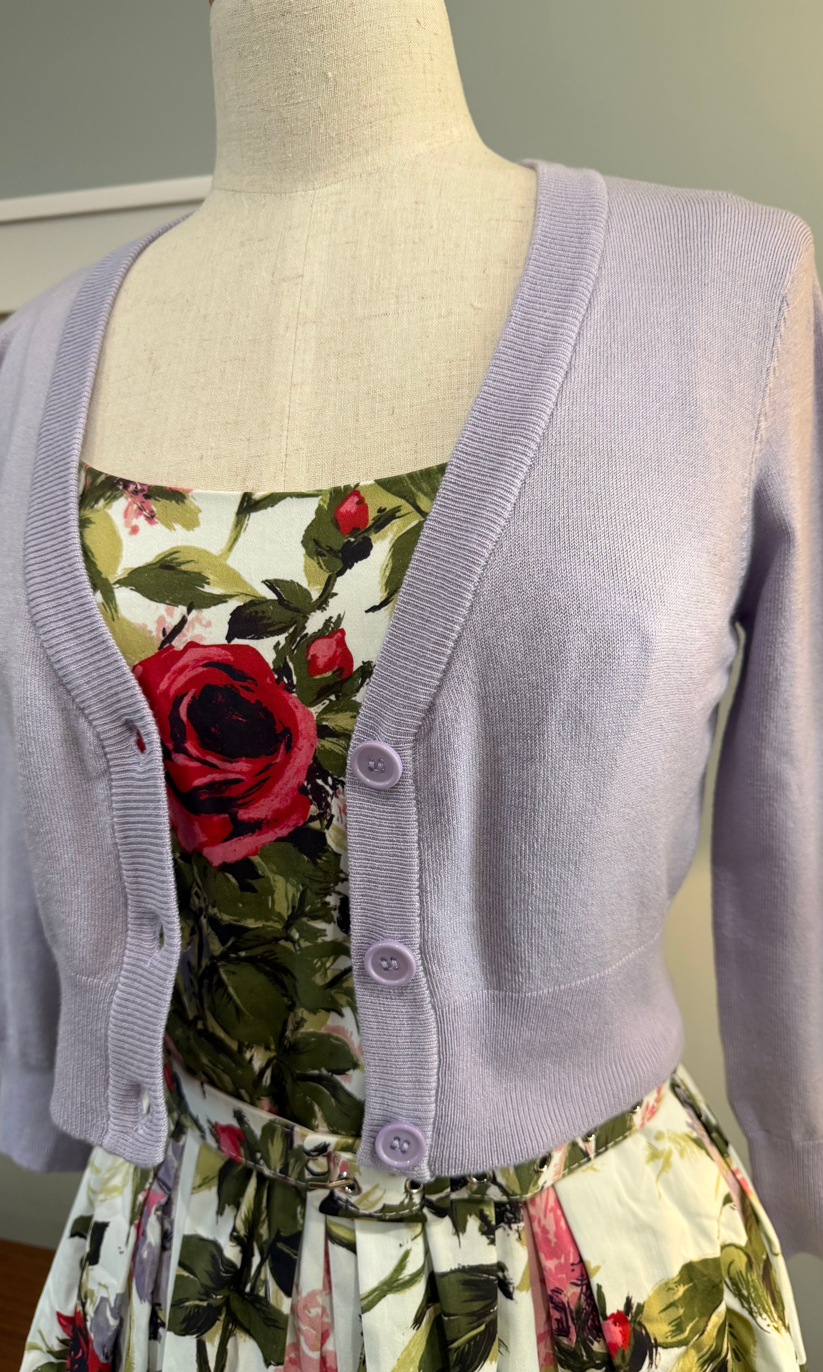 MAK Lilac Retro Style 3/4 Sleeve Cardigan - Curvique Vintage