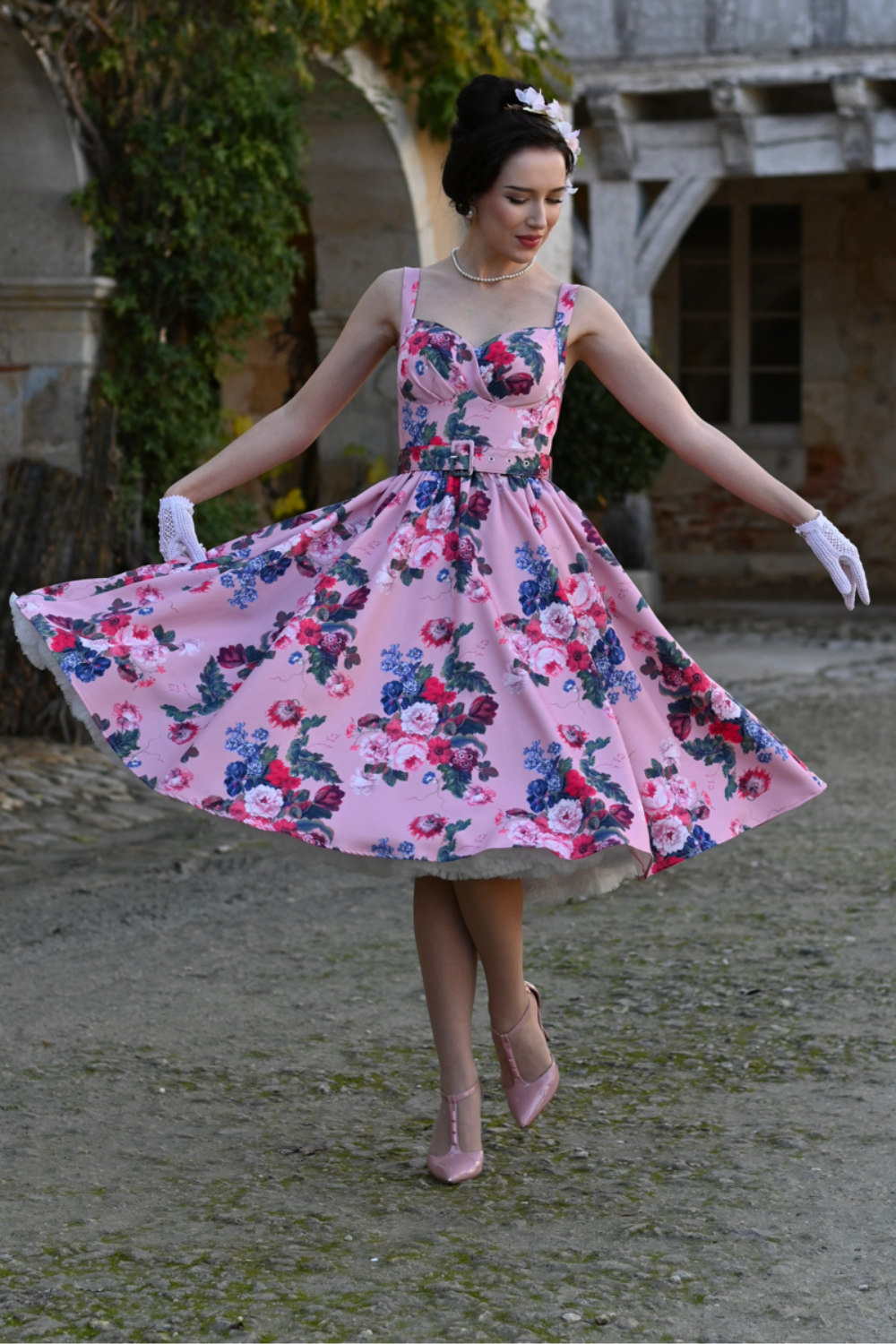 Rosabelle Bloom 50s Vintage Style Pink Swing Dress - Curvique Vintage