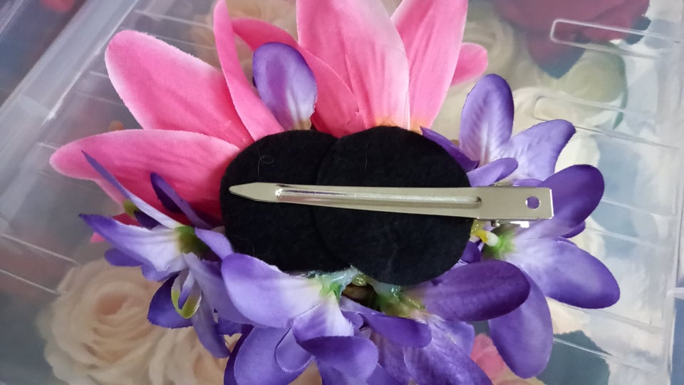Pink and White Floral Hair Flower - Curvique Vintage