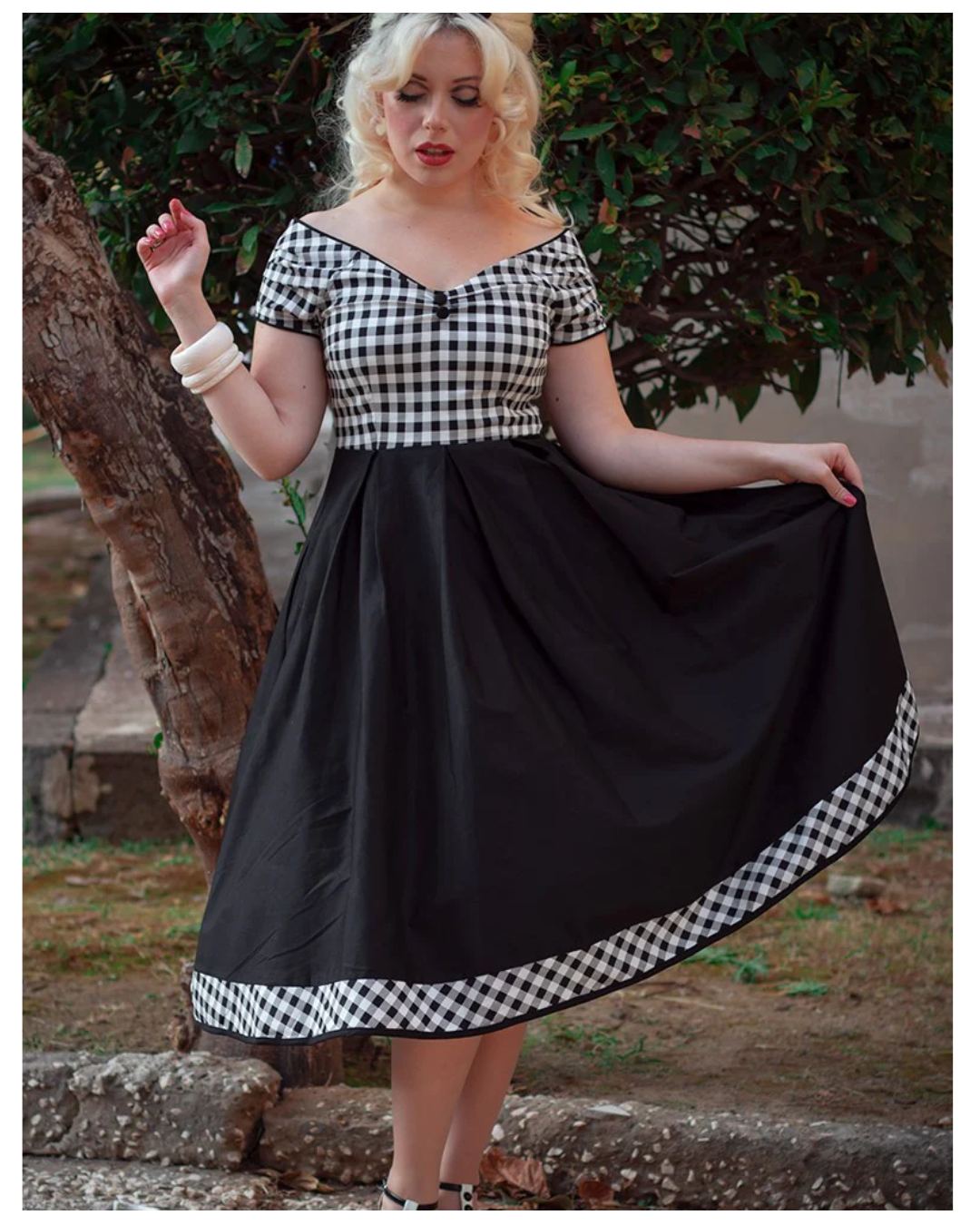 Curvique Vintage